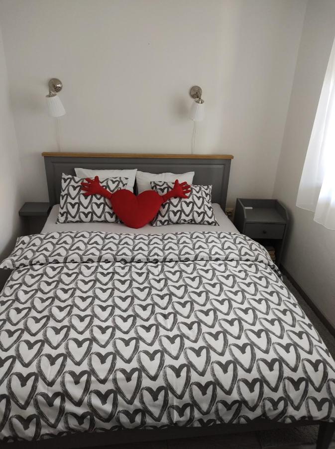 Happy Apartment Karlovac Extérieur photo