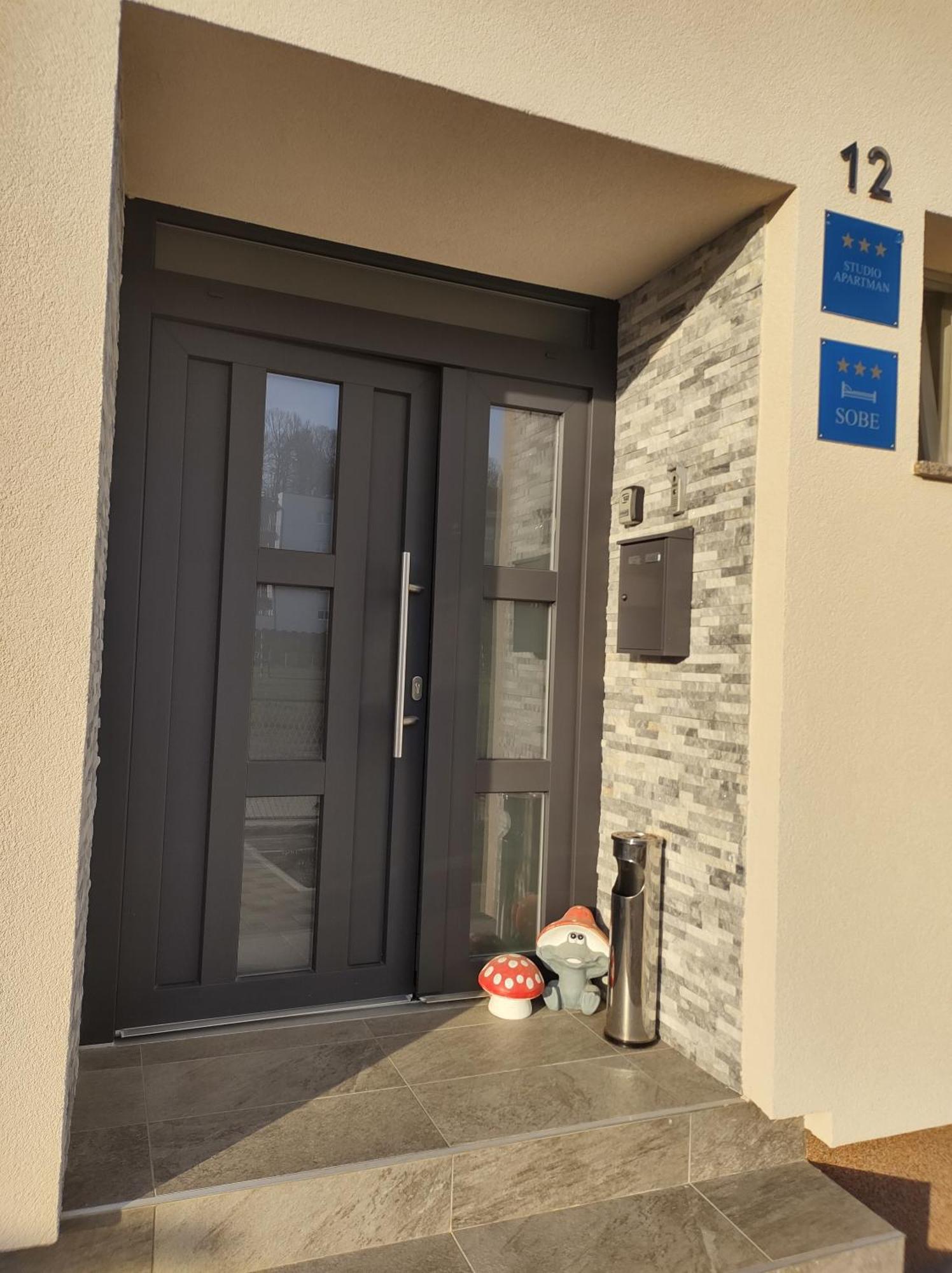 Happy Apartment Karlovac Extérieur photo